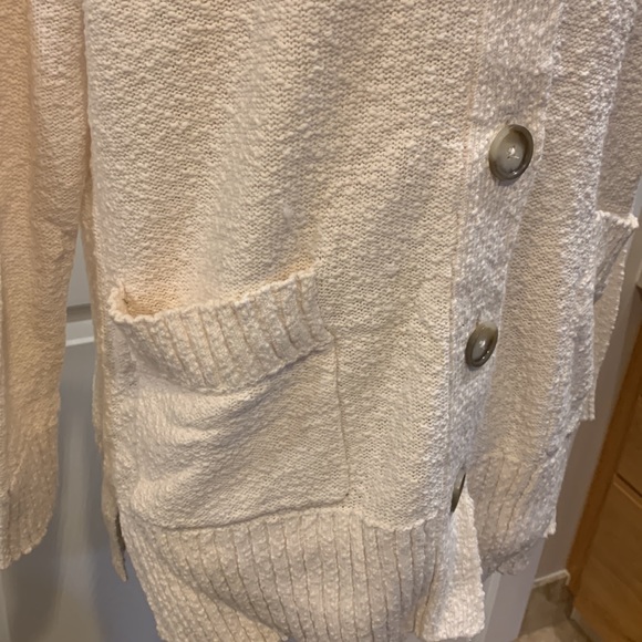 Slub Button Down Cardigan - Picture 2 of 9